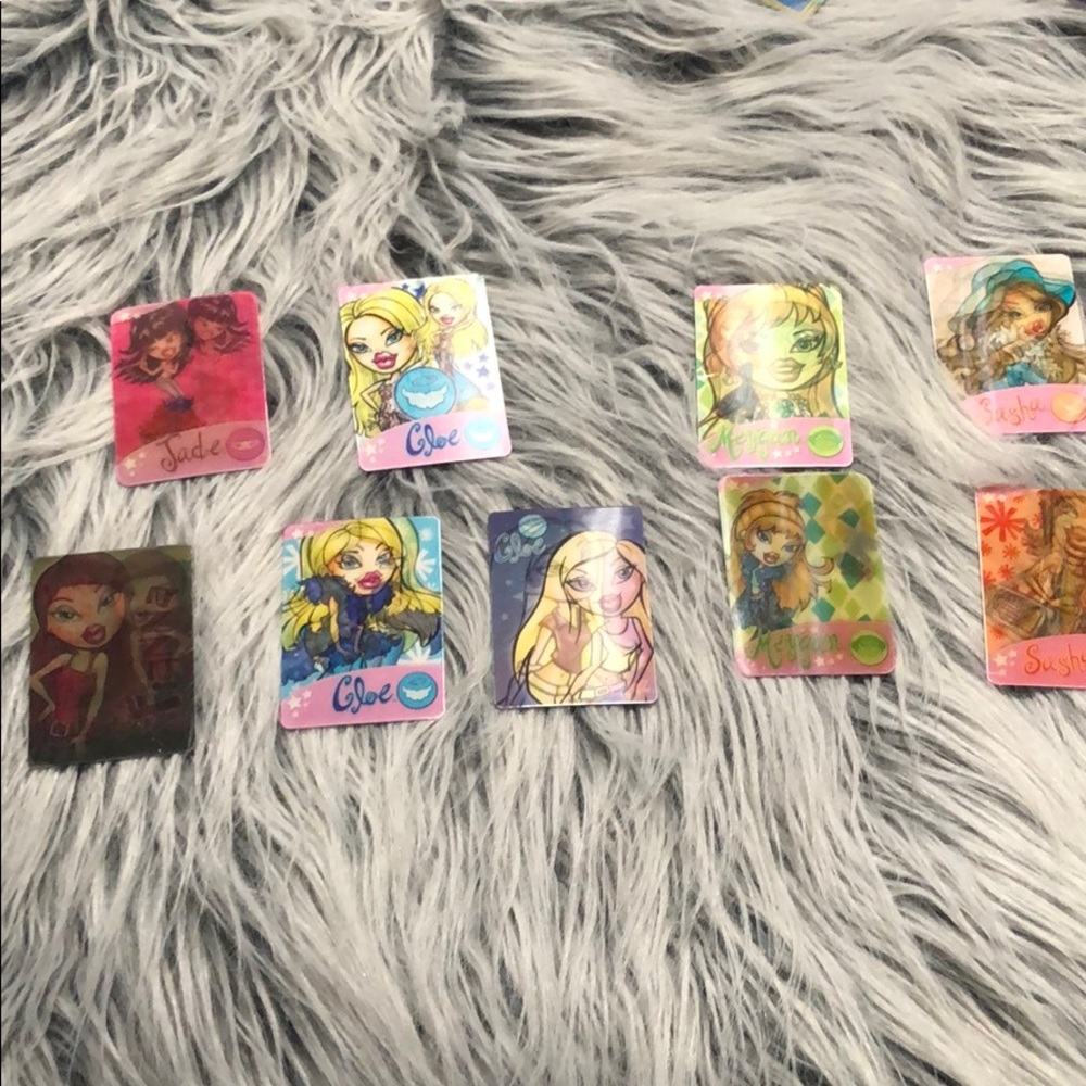 9pc bratz 3D card set collectible